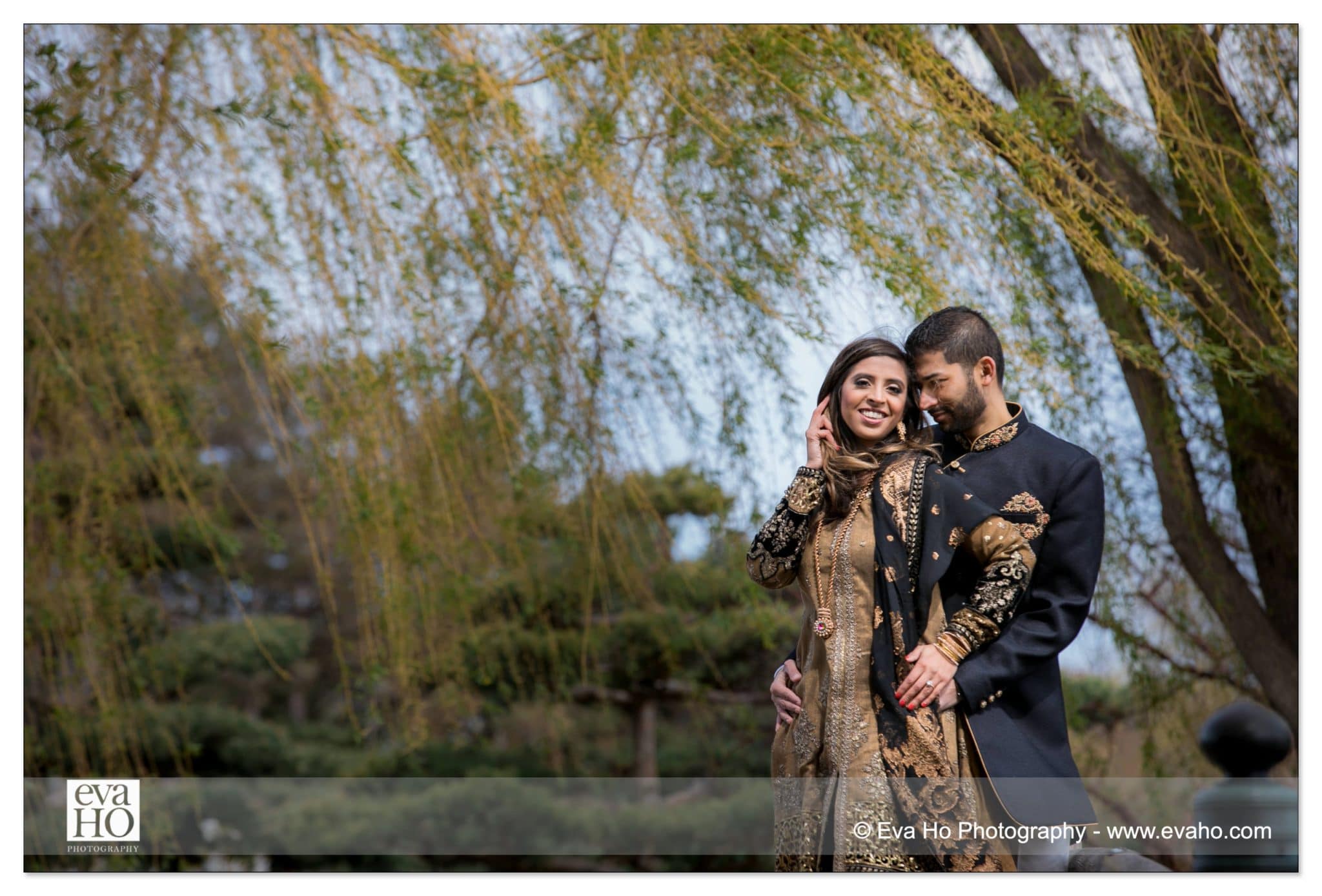 Nidah and Z in their traditional Pakistani outfit under the willow trees.